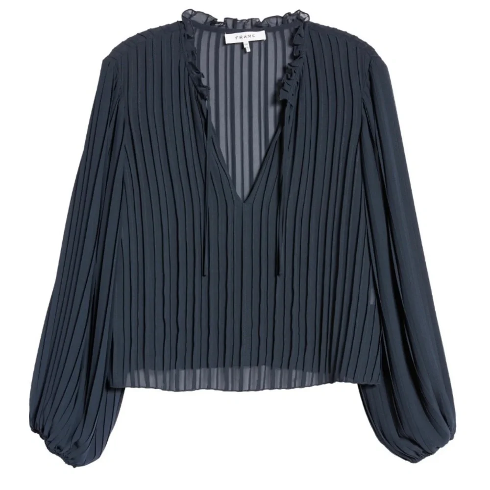 NWT💕FRAME Pleated Tie-Front Top Size XS - Picture 3 of 15